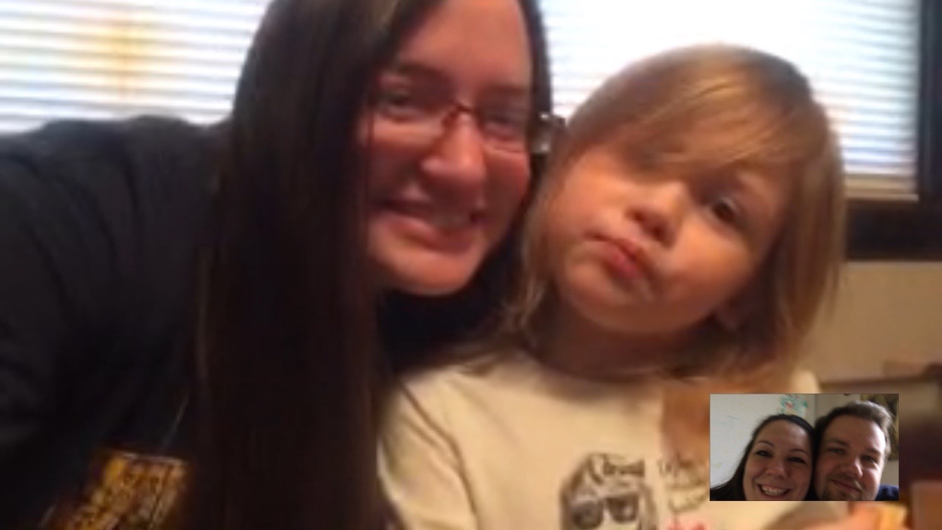 FaceTime'ing with Adena and Kaylee. 