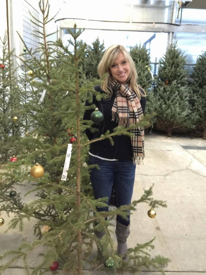 Lauren picking out a tree         